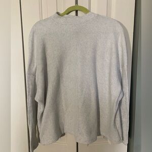 Apt. 9 Light Gray Knit Top